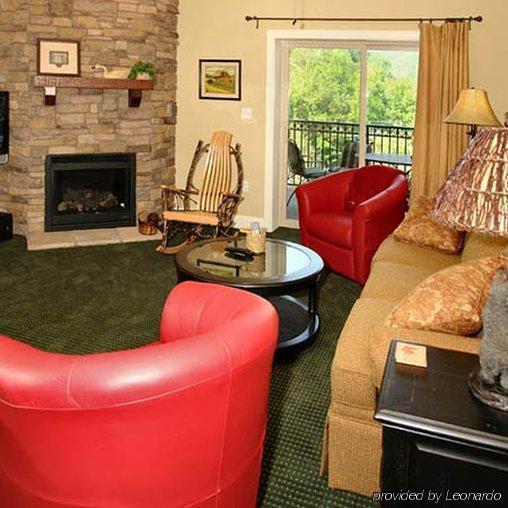 Summit Manor Condominiums ガトリンバーグ 部屋 写真